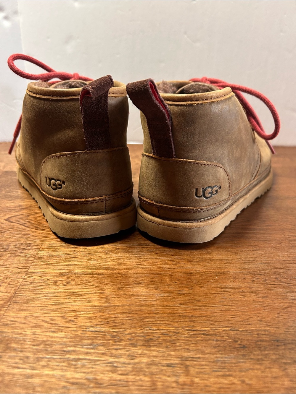 UGG Neumel Men’s 7 Boots 1017254
Waterproof Chukka Boot - Picture 2 of 9